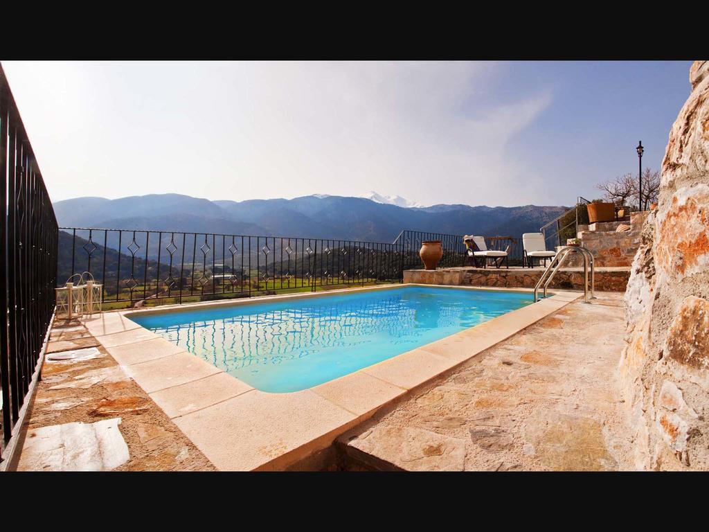 Stone Built Villa Galatia, Poolside & Perfect View Kares Экстерьер фото