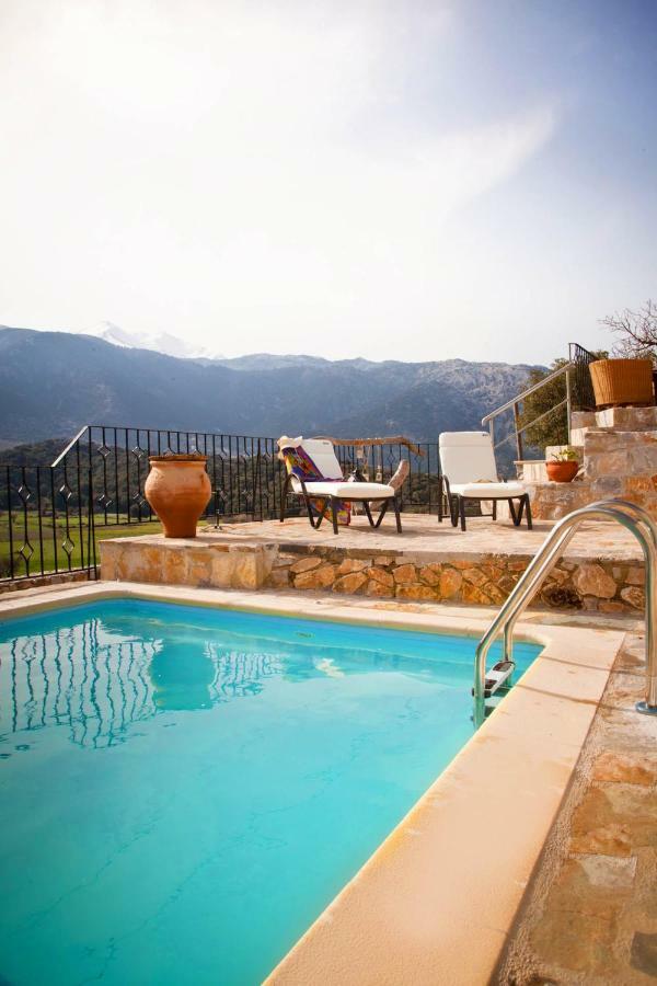 Stone Built Villa Galatia, Poolside & Perfect View Kares Экстерьер фото